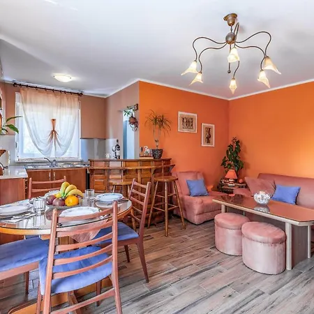 Apartament Meri *